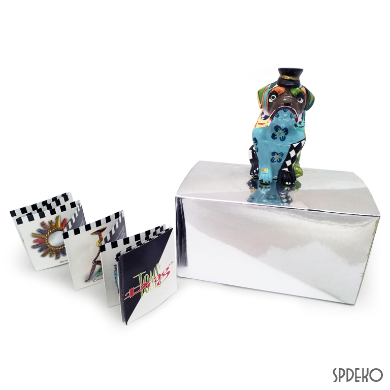 Skulptūrėlė „Šuo su cigarete“